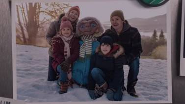 E. T. y Elliot se reencuentran para anuncio de Navidad