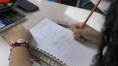 Colegiales de décimo año son la ‘generación menos preparada’, afirma Estado de la Educación