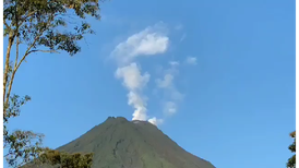 Columnas de gases sobre volcanes Arenal y Rincón de la Vieja no implican riesgo de erupción