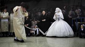 Cuando los maridos encadenan a sus esposas en Israel