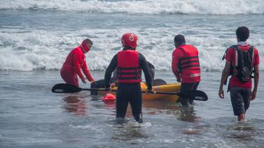 Turista estadounidense muere ahogado en playa del Pacífico