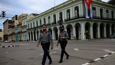 Cuba restituirá otras dos acreditaciones de prensa a la agencia EFE