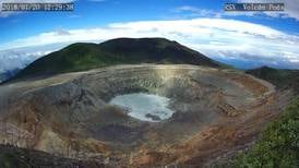 Lluvias forman de nuevo laguna en el cráter del Poás
