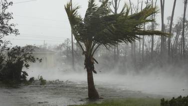 Al menos cinco muertos en islas Bahamas por el paso del huracán Dorian 