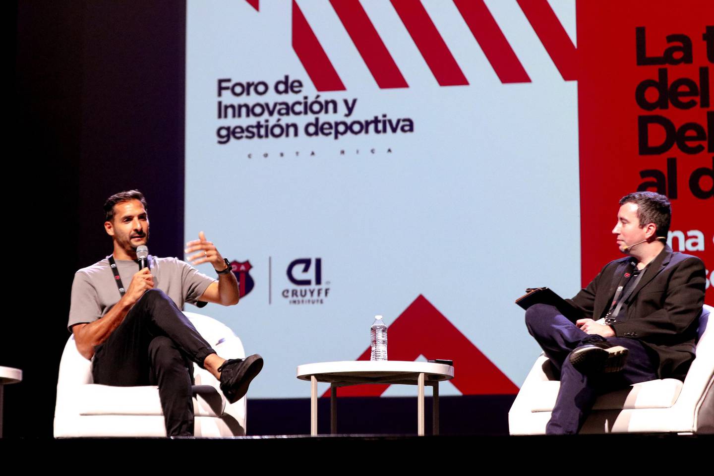 Celso Borges fue parte del Foro de Innovación y gestión deportiva de Liga Deportiva Alajuelense y habló sobre la transición del futbolista a lo que quiere hacer cuando se retire.