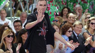 Raf Simons deja Christian Dior 'por razones personales'