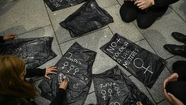 Miembros de La Manada enfrentan otro juicio por abuso sexual en España