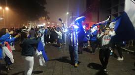 Afición de Cartaginés convierte las calles de la provincia en fiesta hasta altas horas de la noche