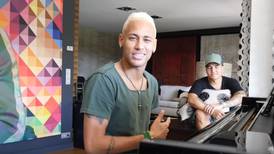 Neymar muestra un adelanto de su 'primer disco'