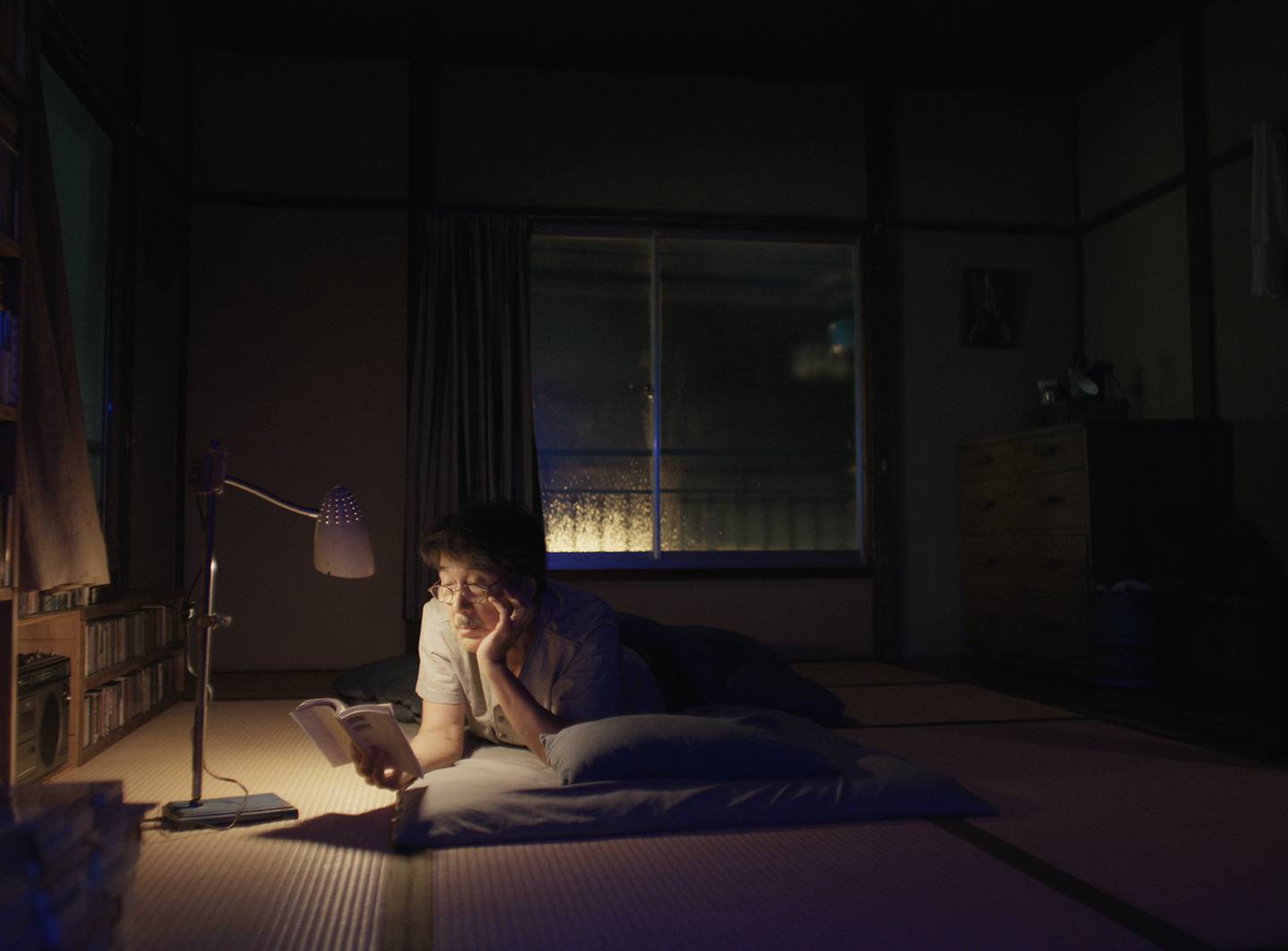 Hirayama (Koji Yakusho) en 'Días perfectos', estrenada en el 2023 en el Festival de Cannes. Cortesía de Pacífica Grey.