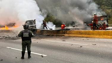 Choque múltiple en Venezuela deja 16 fallecidos