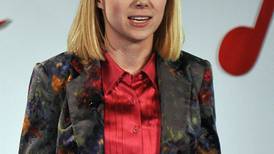Directora de Yahoo Marissa Mayer recibiría $44 millones tras venta