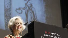 Escritora mexicana Elena Poniatowska recibió Premio Cervantes