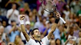Novak Djokovic derrota al español Bautista y avanza a cuartos
