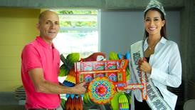 Elena Correa obsequiará artesanías de Sarchí a compañeras del Miss Universo