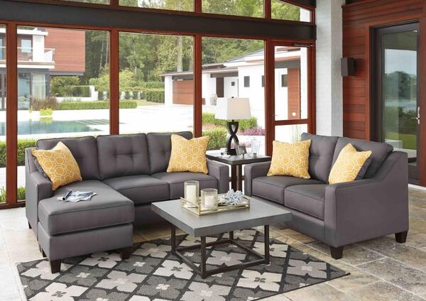 Ashley Furniture ofrece muebles con tela de alto desempeño - La Nación