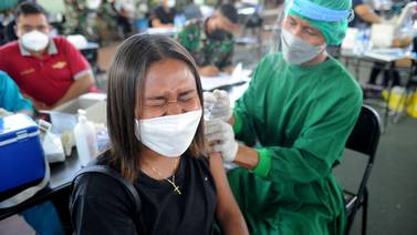 Pandemia de covid-19 deja al menos cuatro millones de muertos en el mundo