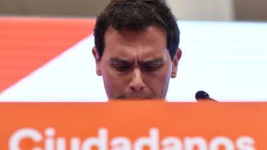 Albert Rivera renuncia como líder del partido español Ciudadanos y deja la política tras descalabro electoral