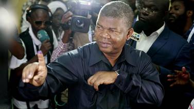 Partido en el poder desde hace cuatro décadas continuará gobernando en Angola