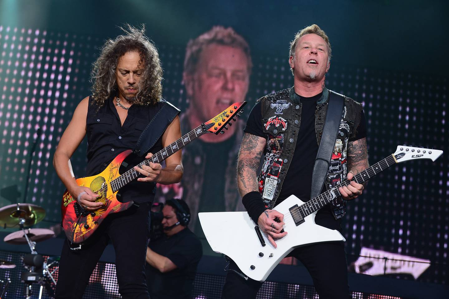 Металика поет офицеры. Группа Metallica. Metallica 2007. Metallica в студии Дании. Metallica в студии Дании 1986.