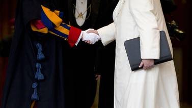  Papa Francisco: habrá transparencia en reforma de curia romana 
