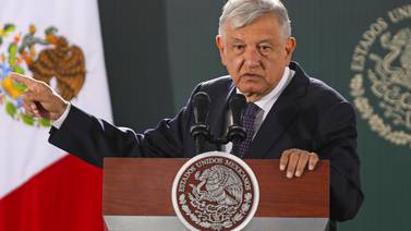 Presidente de México pide castigo para militares involucrados en desaparición de 43 estudiantes 