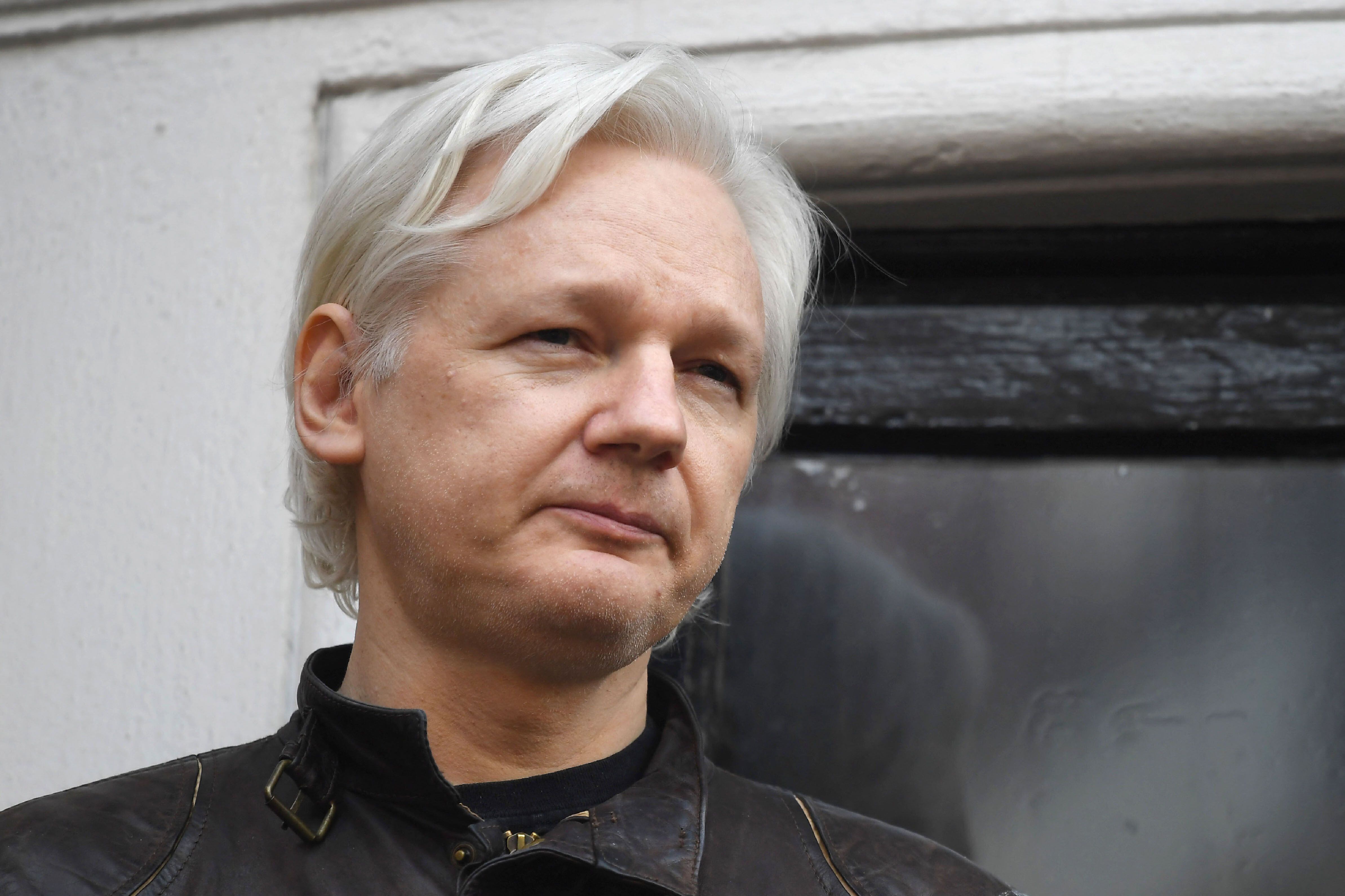 Estados Unidos considera retirar los cargos de espionaje sobre Julian Assange