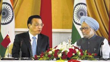 India y  China buscan zanjar disputa limítrofe
