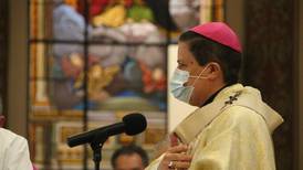 Arzobispo califica de inentendible que algunos desaprovechen vacuna contra covid-19