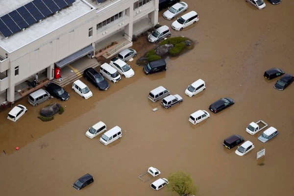 Resultado de imagen para La cifra de muertos en Japón por el tifón Hagibis asciende a 56