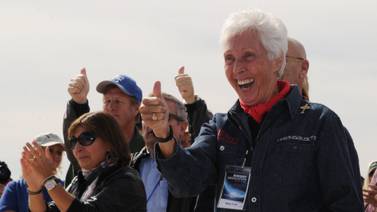 Wally Funk: la mujer de 82 años que se convirtió en la persona de mayor edad en viajar al espacio