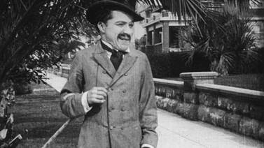  Charles Chaplin: 100 años de reír con   Charlot  
