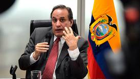 Cuatro ministros de Ecuador renuncian tras protestas indígenas