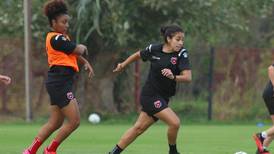 Equipo de fútbol femenino de Alajuelense solo piensa en la reivindicación 