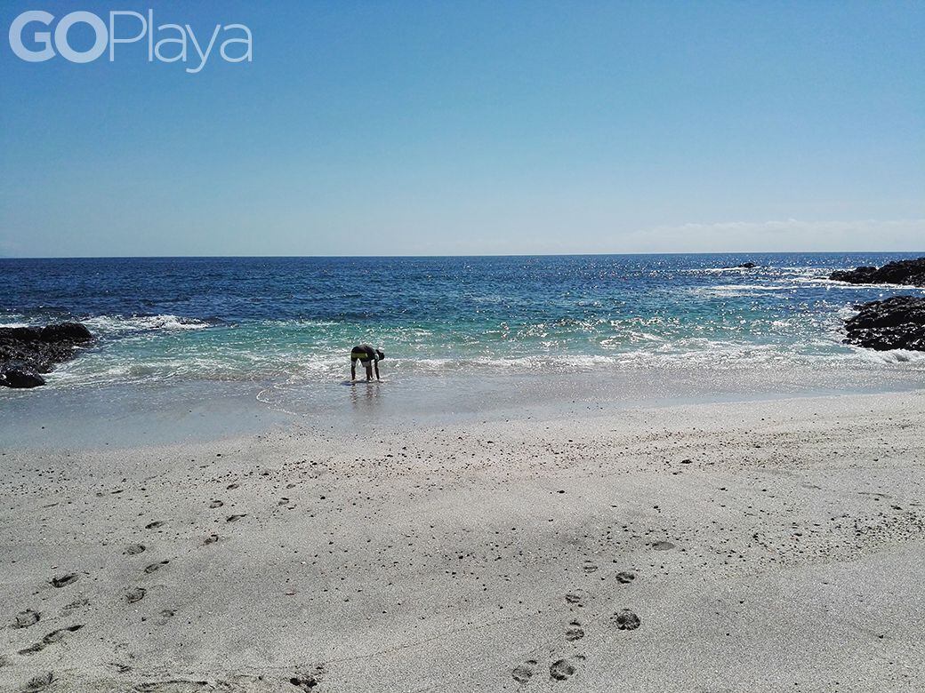Playa Manchas es una de las menos visadas, ideal para pasar un buen rato lejos de la ciudad.