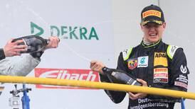 Hijo de Michael Schumacher logró su primer trofeo en un monoplaza