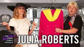 Julia Roberts reinterpreta toda su carrera en el cine junto a James Corden