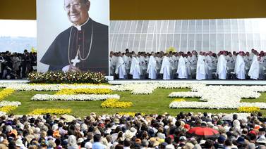 Opus Dei exhibe fuerza con beatificación de líder