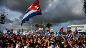 Gobierno cubano atribuye a Twitter responsabilidad por históricas protestas