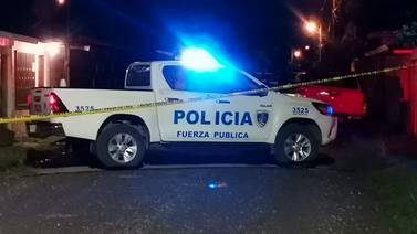 Amordazado y atado de manos, hombre aparece muerto con balazos en la cabeza