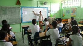 ‘Error técnico’ de Hacienda deja sin salario a 70.000 educadores