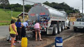 Contaminación por plaguicida tiene a 8.000 vecinos de Oreamuno sin usar agua del tubo