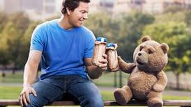 “Ted 2”: El oso mal hablado está de vuelta con más risas