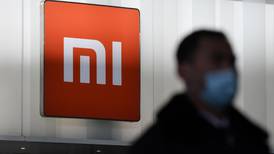 India confisca $725 millones a empresa china Xiaomi por regalías ilegales