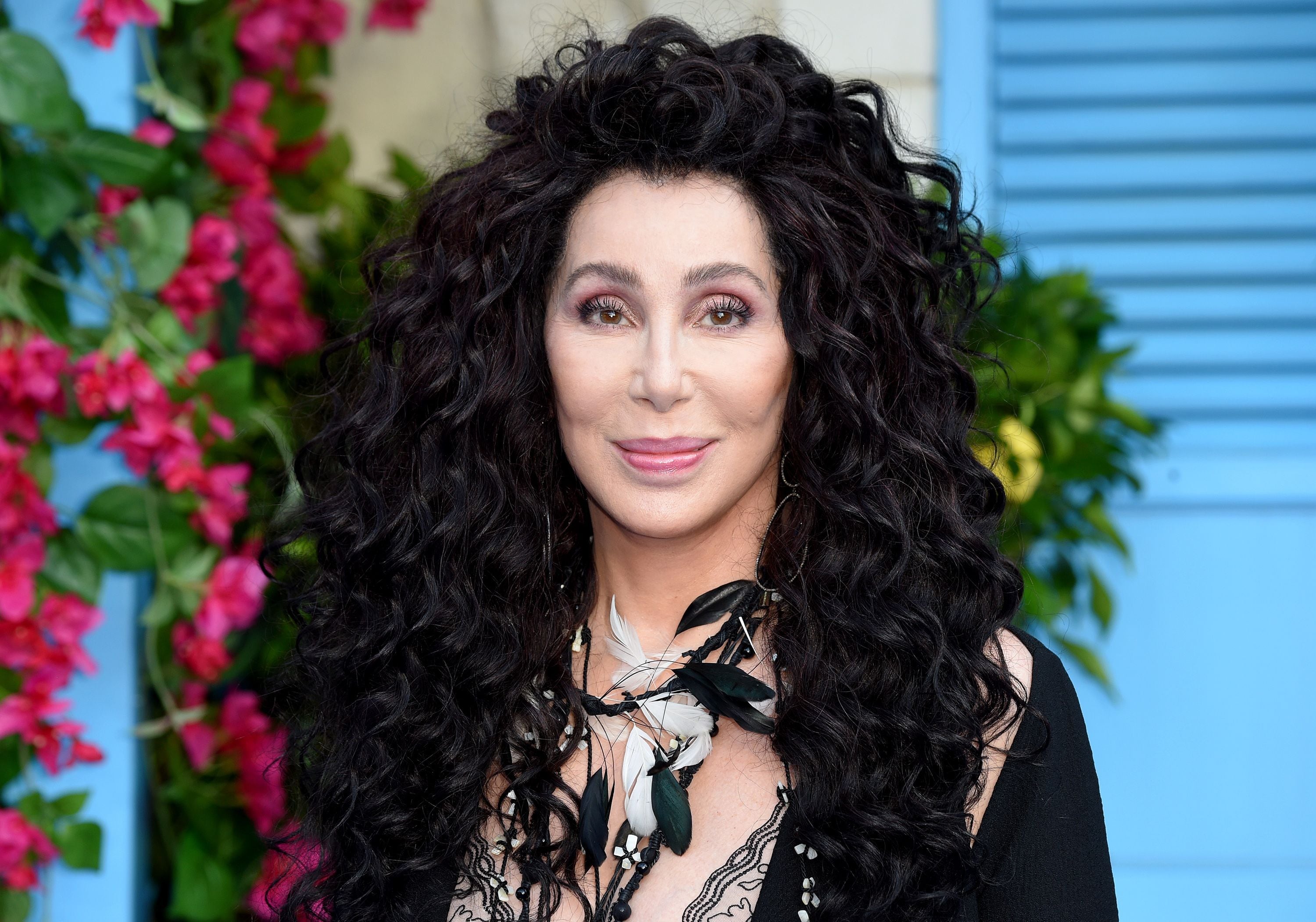 Cher ha sabido reinventarse una y otra vez, sin perder ni una onza de vigencia en cada una de sus seis décadas como cantante. Foto: AFP.