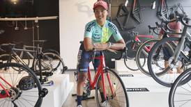 Ciclista brasileña que competirá en Vuelta Femenina tica cuenta su experiencia en el Giro de Italia 