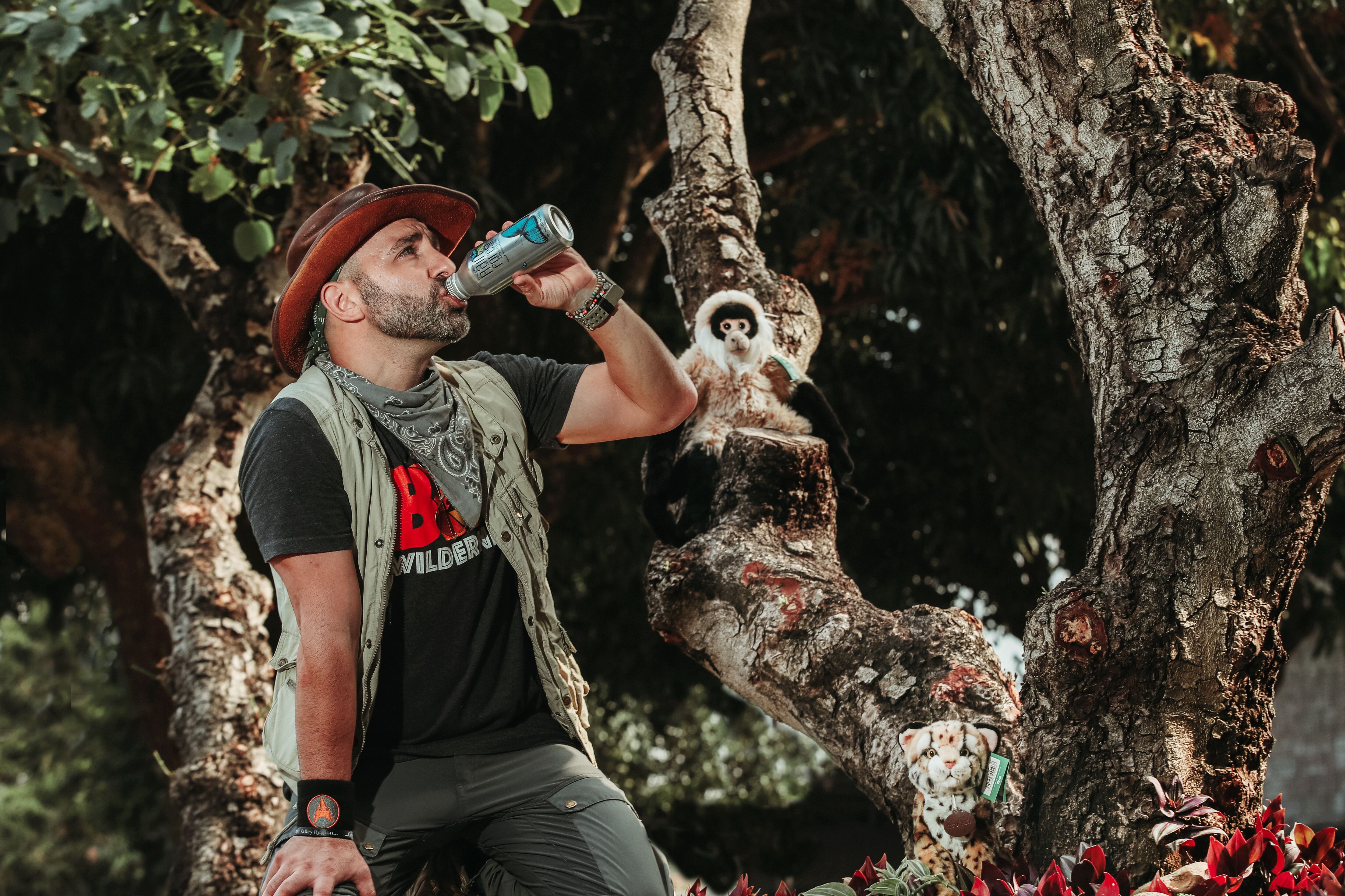 Coyote Peterson asegura que en Costa Rica ha encontrado un mundo natural que no deja de sorprenderlo. Además, afirma que seguirá visitando el país, pues se siente comprometido con el medio ambiente. 