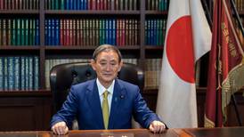 Primer ministro japonés anuncia que deja el poder