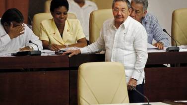 Raúl Castro descarta reformas capitalistas pero arrendará negocios a cubanos