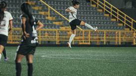Vea la ‘locura del gol’ de Fabiola Villalobos en remontada de Alajuelense contra Sporting